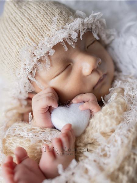 東京都でニューボーンフォトの撮影が可能なカメラマン「maya」の作例画像