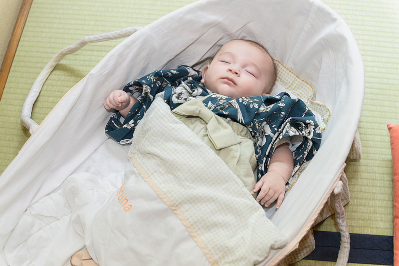 神奈川県でお食い初め・百日祝いの撮影が可能なカメラマン「BE LIGHT FAMILY PHOTO / コイド」の作例画像